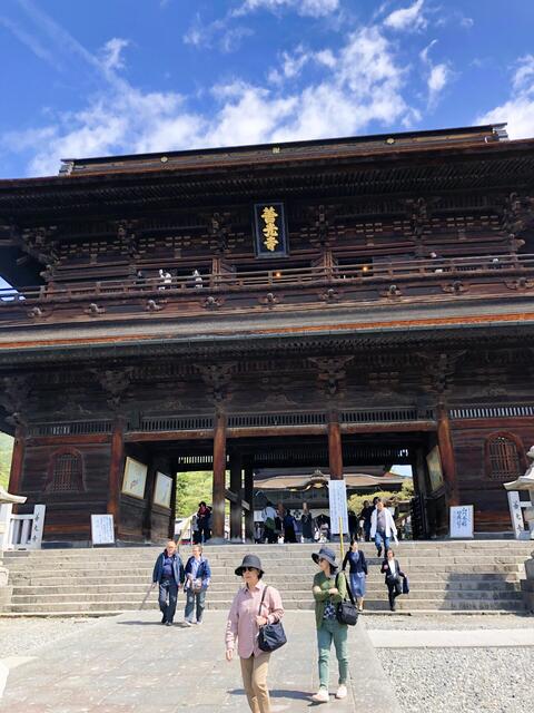 遠くとも一度は詣れ善光寺
