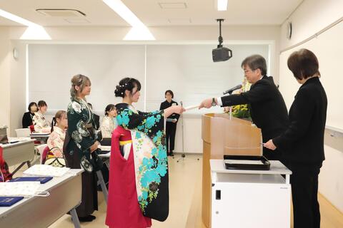 「学長賞」子育て支援サークル すみりー